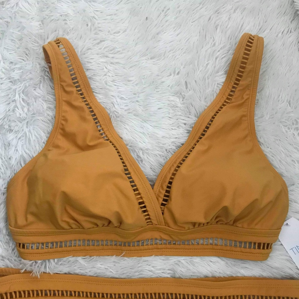 SOLD Swim suit plus size 1x/xl nwt - Picture 3 of 7